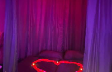 Suite mit Whirlpool, Sauna, Pole Dance und mehr - Foto 19