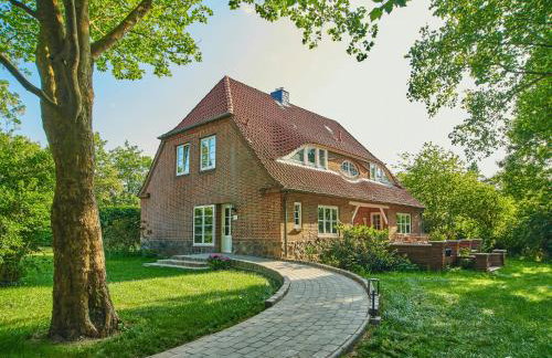 Artist's Studio House In Aukrug Nature Park - Photo 37