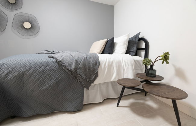 Kasa Collins Park Miami Beach Convention Center - Photo 15