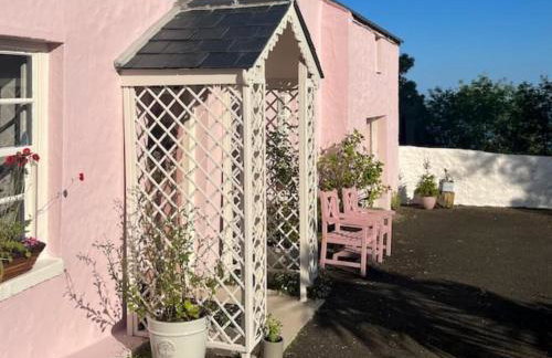 The Pink Cottage upstairs suite & Garden Summer Room - Foto 2