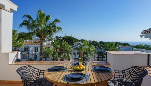 Two bedroom, two bathroom, balcony, pool area, view - Photo 3