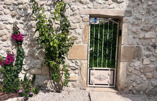 La Bohème Mouriès - Foto 55