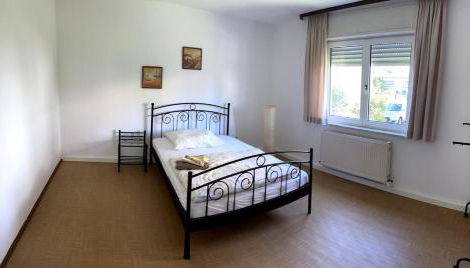 Zentral und ruhig EG - Foto 2