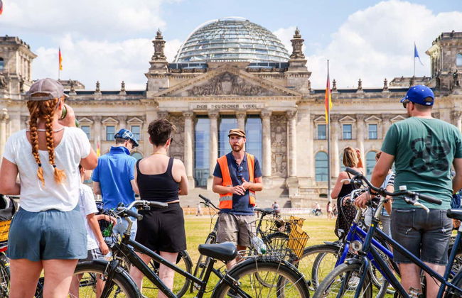 Berlin Bike Tour - Photo 10