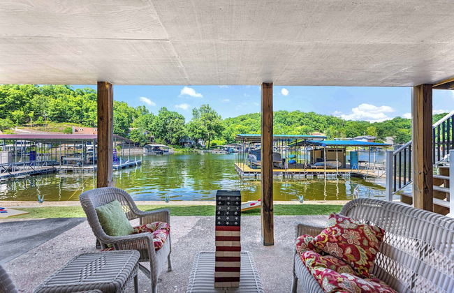 The Lake Shack Waterfront Life - Photo 31