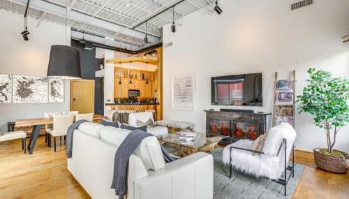 Near Trail Dtwn Eagle Ranch Condo with Balcony - Foto 4