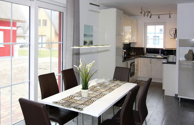 Holiday Home Lotsenhaus am Breetzer Bodden - Photo 13