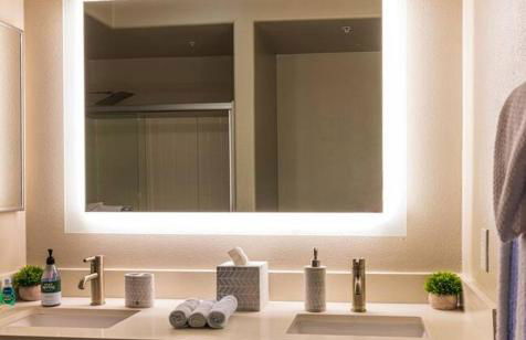 1 Bedroom XL Condo with King bed, Garden View, Parking Included - Foto 21