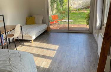 2 pièces dans ancien petit corps de ferme - Foto 2