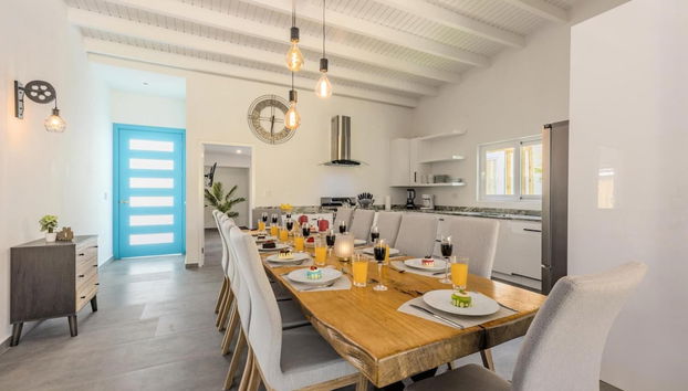 Luxurious Oasis Mins to Beach King Beds Pool - Foto 4, Habitación