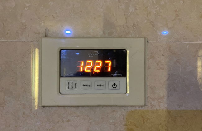 Good Deal Studio Apartment At Warhol (W/R) Residences - Foto 17