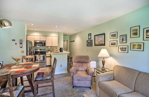 Comfortable Dover Apartment Walk to Mt Snow! - Foto 4