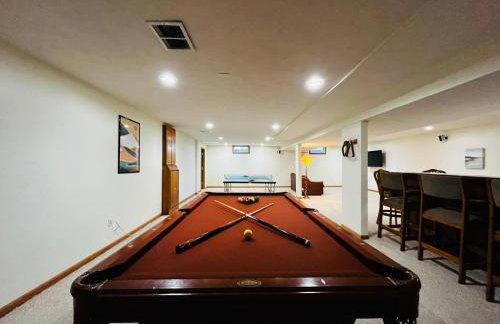 Near Shopping & Dining- The South Bend Bungalow - Foto 2