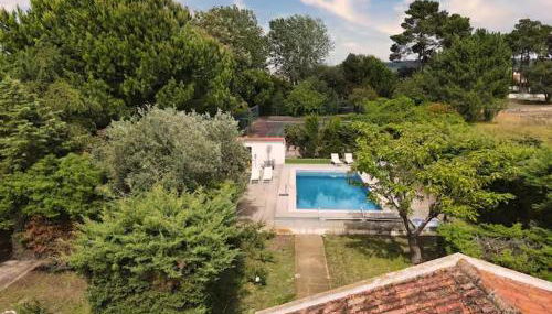 Relax in Style - Prime Spot with Garden & Natural Pool - Foto 2