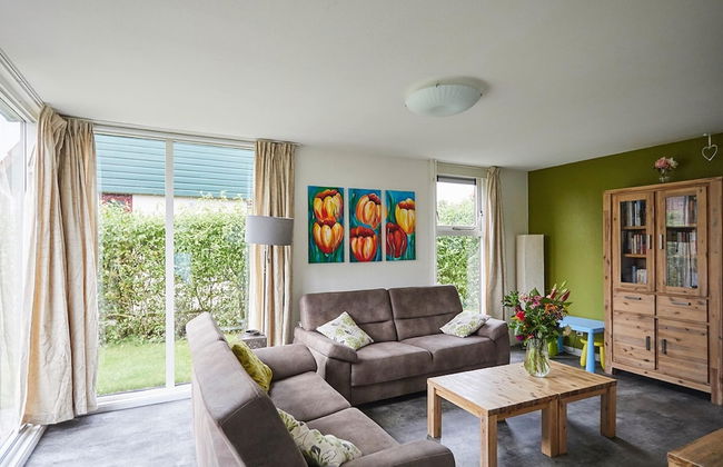 Holiday Home in Zeeland Near Lake & Sauna - Foto 4