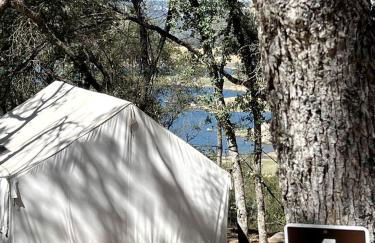 Safari Tents for Romantic Escapes in California's El Dorado County - Foto 6
