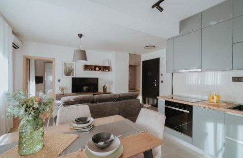 Apartman V u centru Kutine - Foto 5