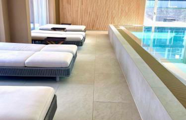 Bad Seerose mit Seeblick, Dachterrasse, Pool und Sauna - Photo 15