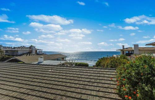 Oceanview, Walk To Beach, Fire Pit - Photo 1