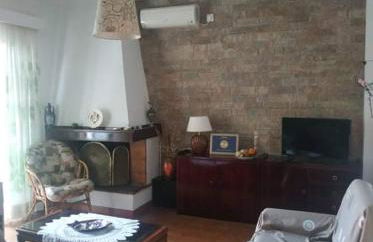 Violet Bedroom and Apartment - Photo 1