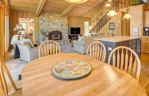 Waterfront Escape on Big Sand Lake with Private Dock - Foto 14