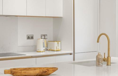 3 Bed House near Purley, by ARP Homes, Free Parking, Ideal for Long Stays & Insurance Bookings - Foto 17