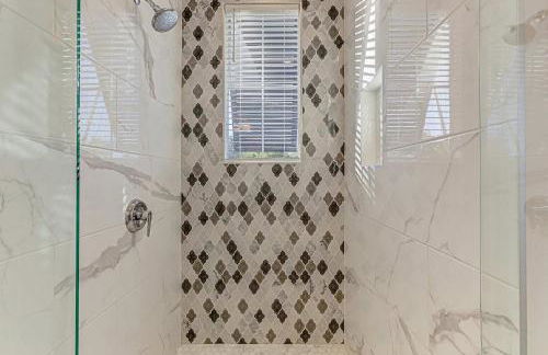 Immaculate Waterfront Family Home for 16 w Private Dock - Foto 56