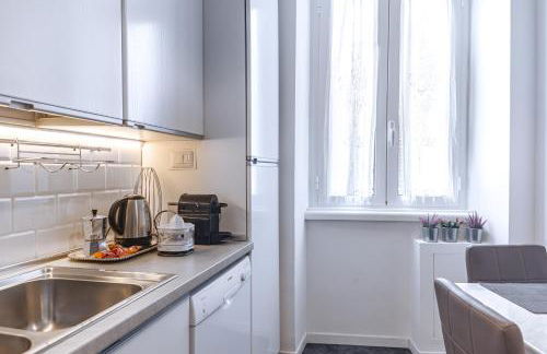 Saint Peter House Station - Photo 11