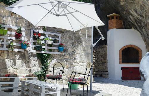 Vintage stone house ELDO with jacuzzi, in Podaspilje, Omiš - Foto 29