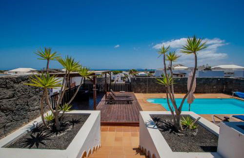 CASA LAURA VISTA LOBOS - spacious Villa with heatable pool and sea views - Photo 14