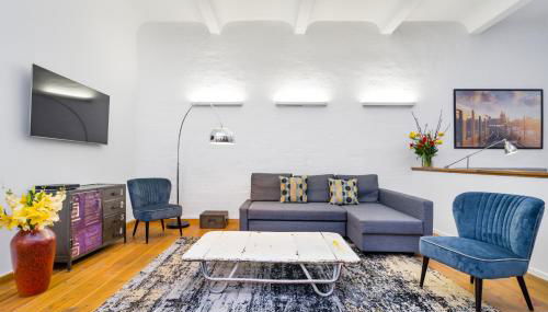 The Melchior, Luxury Industry Loft in Mitte, group & family friendly, 2 bath rooms, big dining table, ideal for 4 - 6 Guests - Foto 4