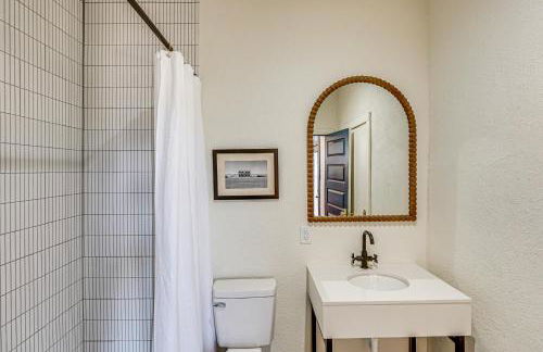 Southwest Escape in Fort Davis Walk to Dining! - Foto 11