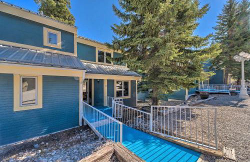 Cloudcroft Townhome with Deck - 1 Mi to Burro Ave! - Foto 3