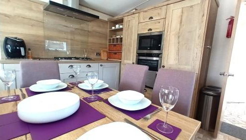 Binka - Luxury 40 x 14ft Lodge - Foto 4