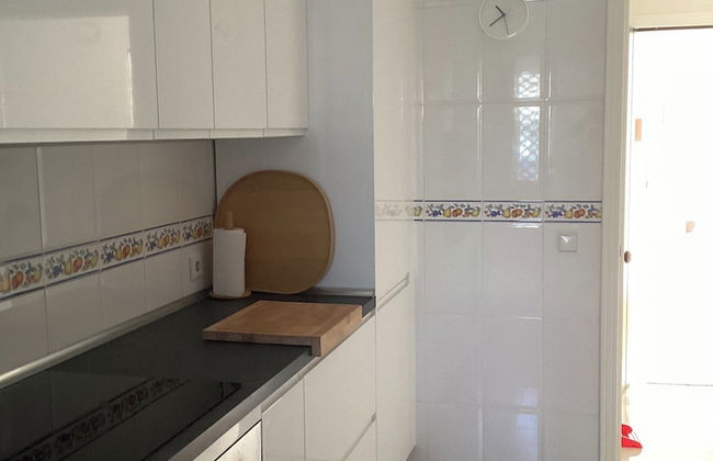 Marbella Retreat - 2 Beds - Sleeps 5 - Pool - Foto 4