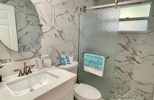 Perfect Jupiter Vacation House with Private Pool - Photo 18