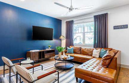 Waverly by Avantstay Nashville-inspired Townhome w/ Luxury Kitchen, Pool Table - Foto 15