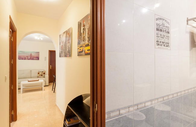 Cozy Urban Apt. Historic District - Sol - Photo 22