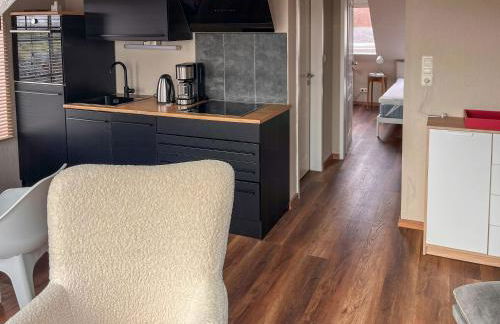 Spacious Ensemble Hecht Right On The Eider River - Photo 31