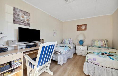 Lake Michigan Getaway by Juniper Holiday + Home - Foto 47