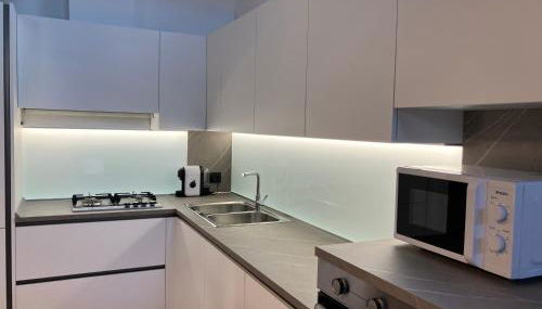 Penthouse at the Monument - Photo 5