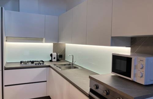 Penthouse at the Monument - Photo 5