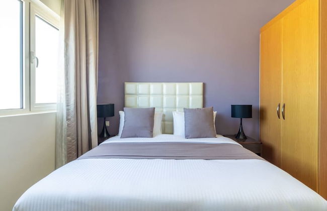 Modern Living In This 2BR Apt In The Heart of Downtown Jebel Ali - Sleeps 4! - Photo 7