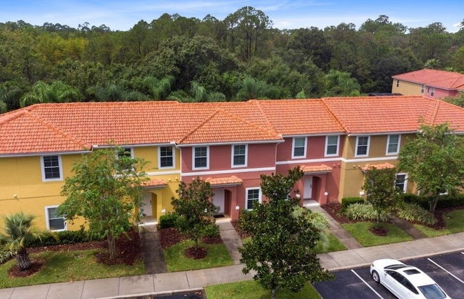 Amazing Townhouse Close To Disney 2 Bed 2.5 Bath 2 Bedroom Townhouse by RedAwning - Foto 31