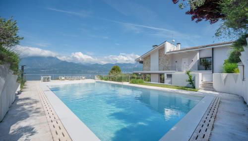 VillasGarda - Villa Lorena Carbona - Foto 1