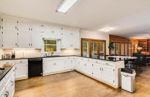 World Cup Ready, Private Estate Pool, Sleeps 16 - Foto 42