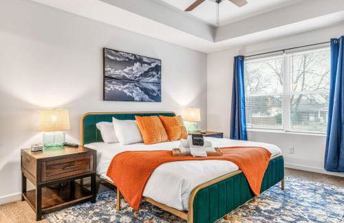 Spacious 2 bedroom/2.5 bathroom Townhome - Foto 41