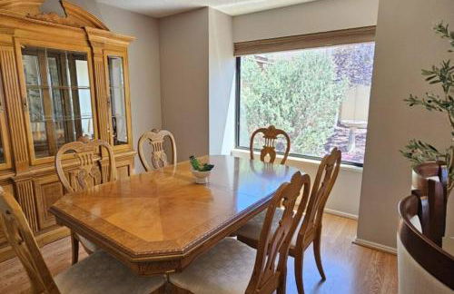 Cliff Views - Hot Tub - SUPs - Boat Parking - Sleeps 16 - Foto 13