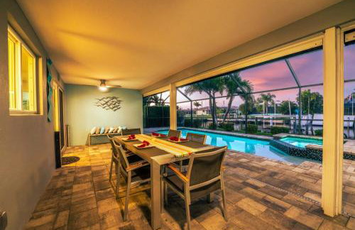 Tranquility Waterfront Villa with Pool & Dock - Photo 9