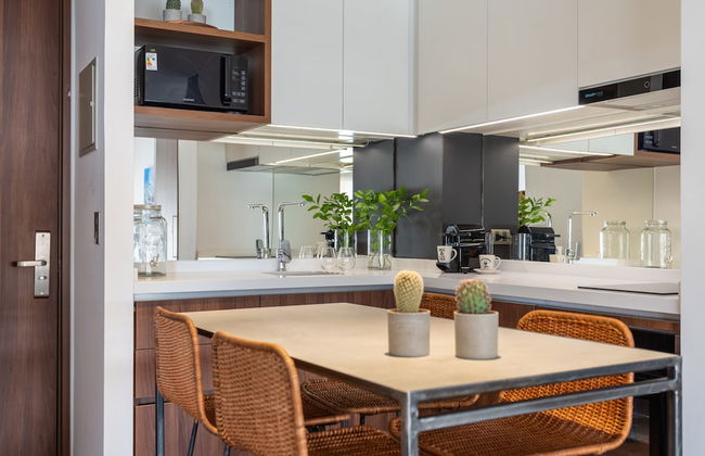 The Place - Photo 29